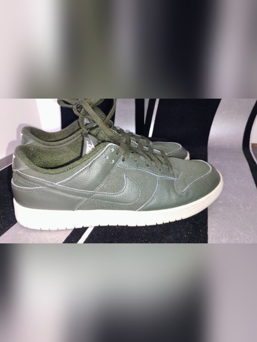 Nike Dunk Premium Low Mens US 12.5 Sequoia Green Leather Sneakers DZ2538-300